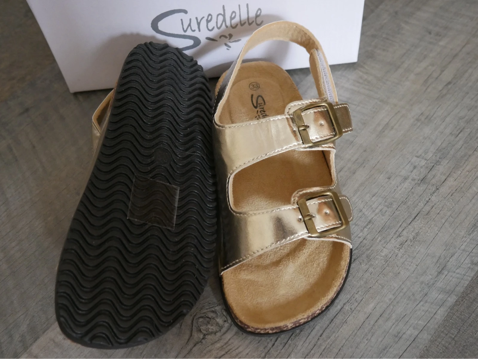 Sandalias doradas para niños – photo 3